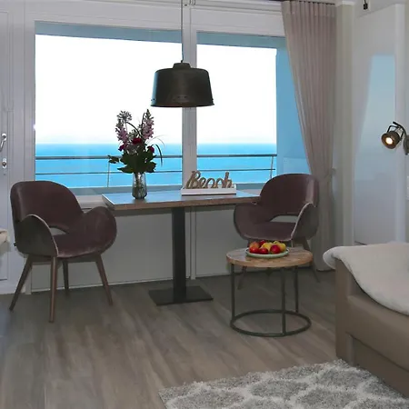 1-241a, Seeseite, Haus Metropol, 10etage *